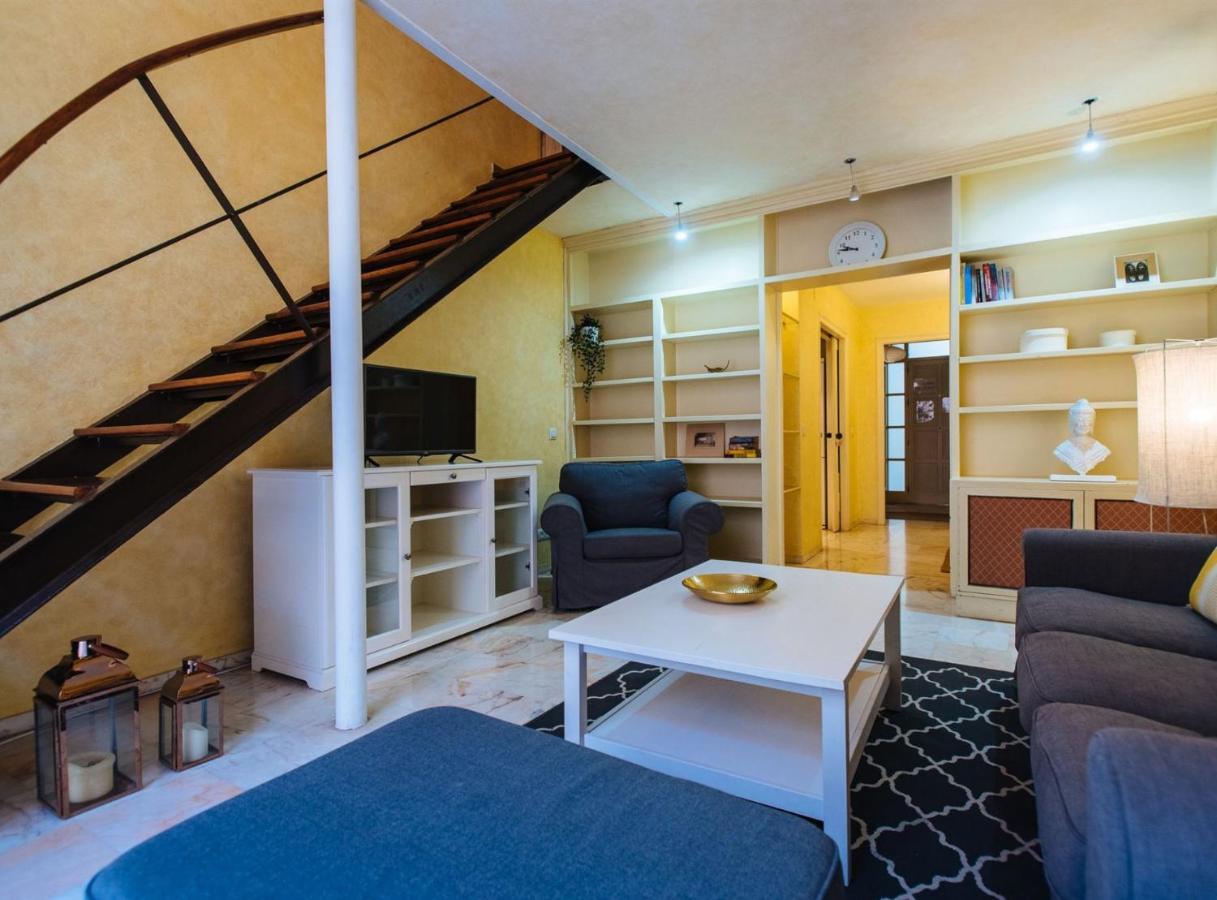 Pajaritos Suite Apartment - Private Parking Included Siviglia Esterno foto